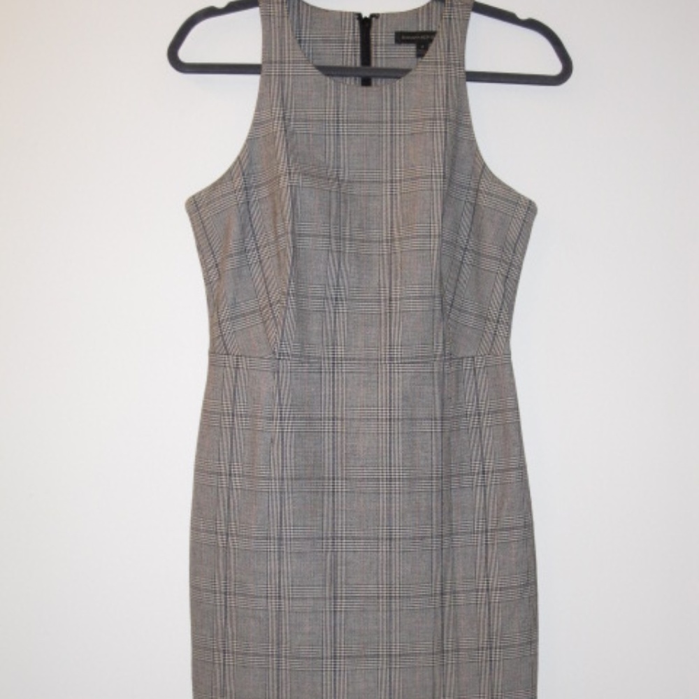 Banana Republic Shape hugging Dress